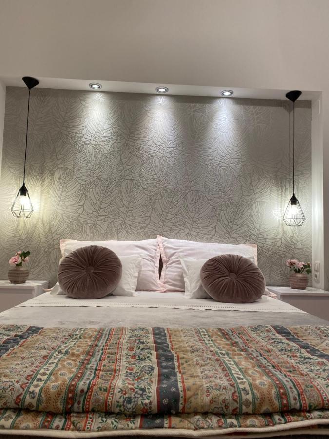 Apartment Sara Trogir Ngoại thất bức ảnh