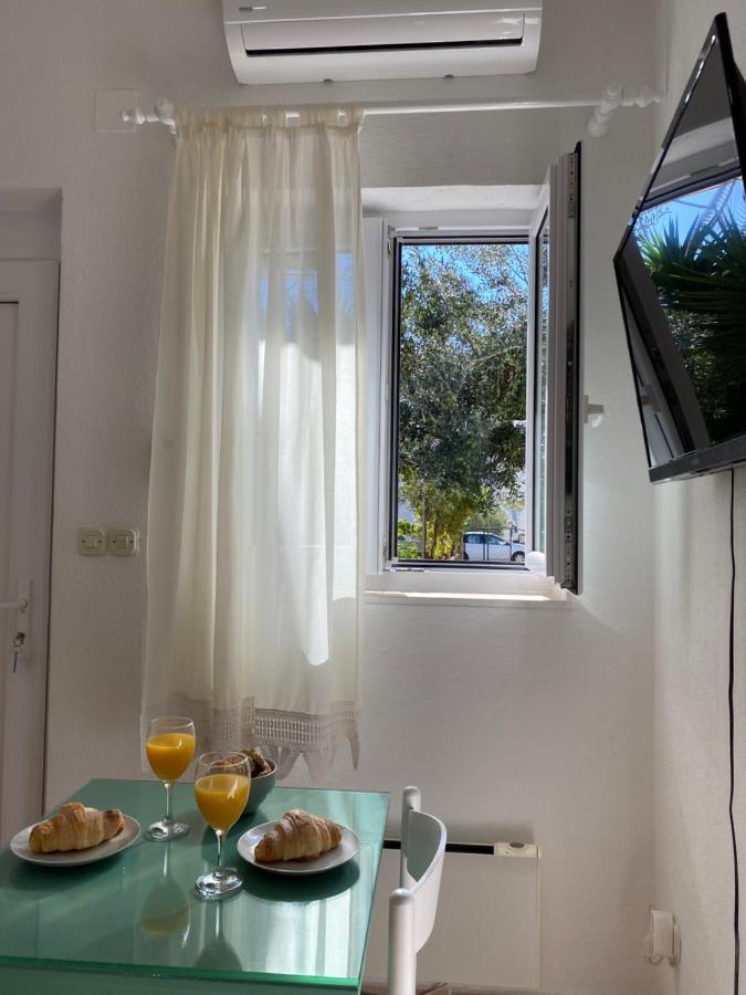 Apartment Sara Trogir Ngoại thất bức ảnh