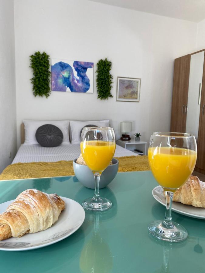 Apartment Sara Trogir Ngoại thất bức ảnh