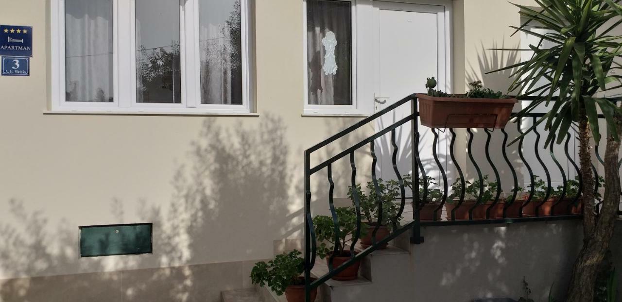 Apartment Sara Trogir Ngoại thất bức ảnh